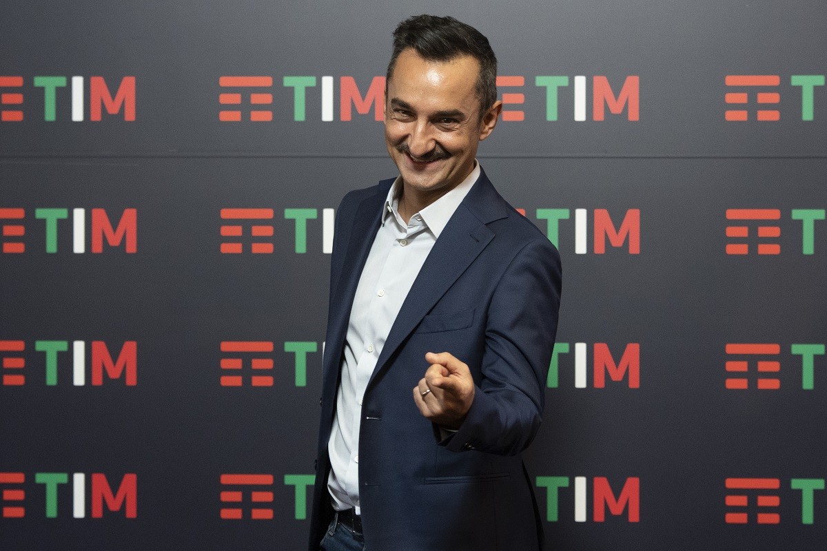 Tv8, Nuovo Programma Nicola Savino: Anticipazioni - TvBlog