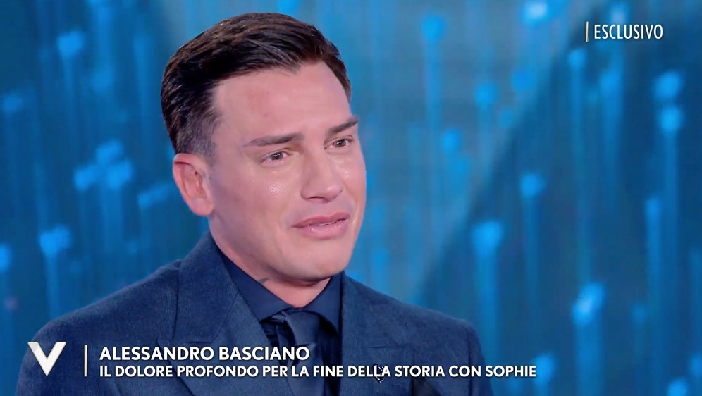 Alessandro Basciano A Verissimo, Replica A Sophie Codegoni - TvBlog