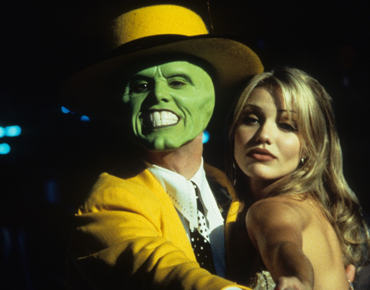 Torna al cinema con Warner Bros. Pictures Italia "The Mask – Da zero a mito",  il cult del 1994 con Jim Carrey prima del successo di “Ace Ventura – L’acchiappanimali” e una esordiente Cameron Diaz.