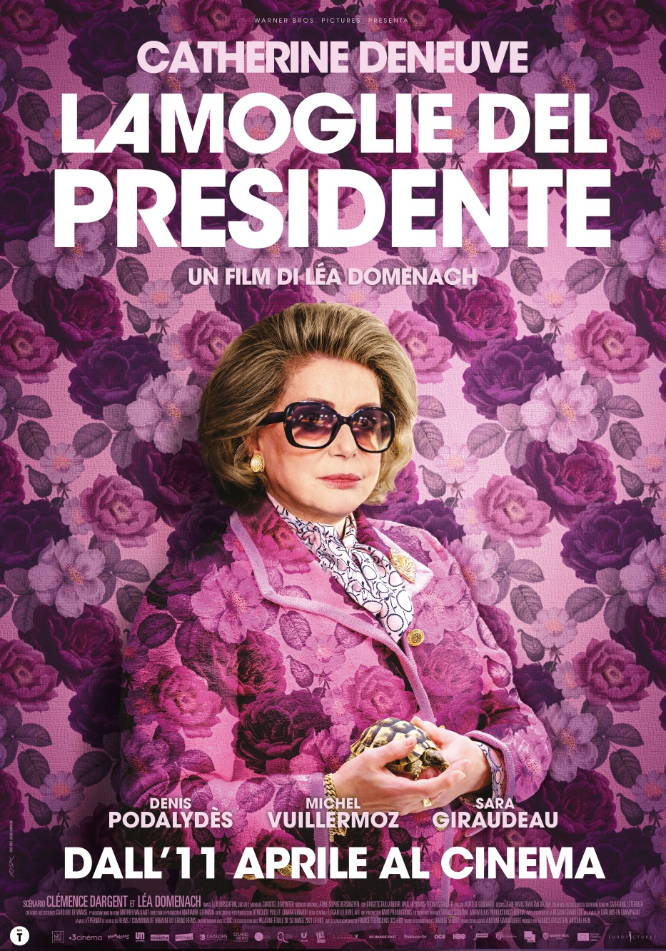 Al cinema con Europictures Italia "La moglie del presidente", la commedia di Léa Domenach con Catherine Deneuve nei panni della première dame di Francia Bernadette Chirac.